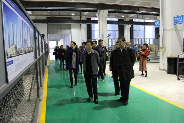 深圳市南山区政协领导考察2007so太阳集团东莞松山湖基地