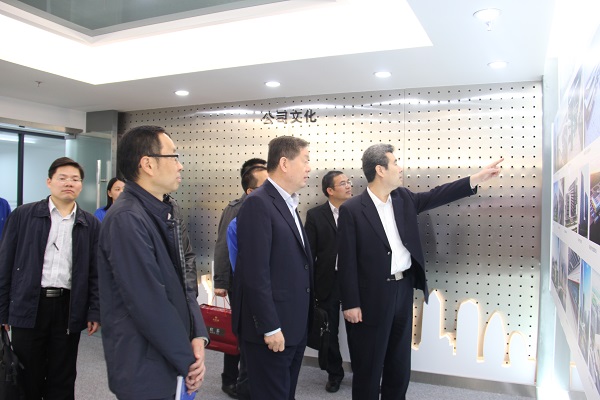 深圳市副市长刘庆生一行到2007so太阳集团慰问考察