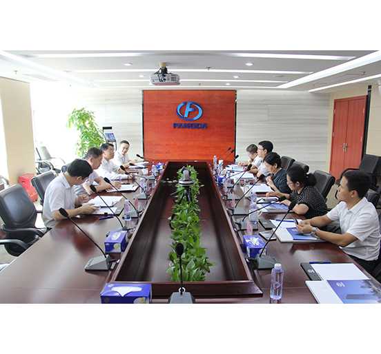 萍乡市副市长肖双燕一行莅临2007so太阳集团调研