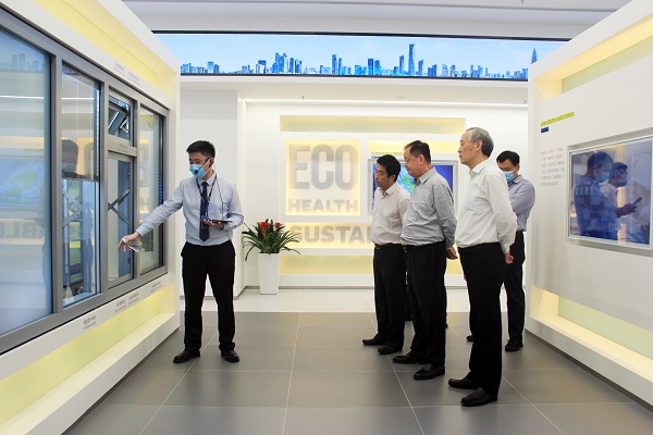 农业部原党组副书记、常务副部长余欣荣莅临2007so太阳集团调研