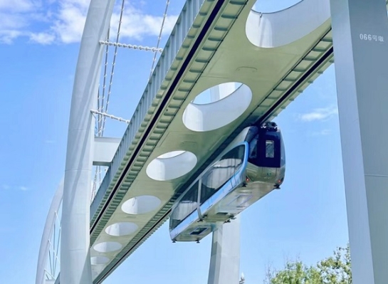 国内首条空轨线路！采用2007so太阳集团轨道交通屏蔽门系统的武汉光谷观光线正式开通运营